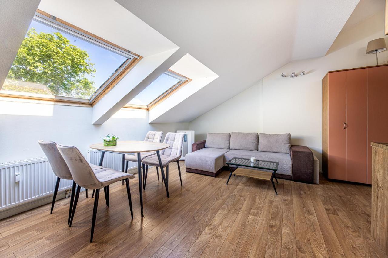 Apartamentai Vakaru Saule Palanga Exteriör bild
